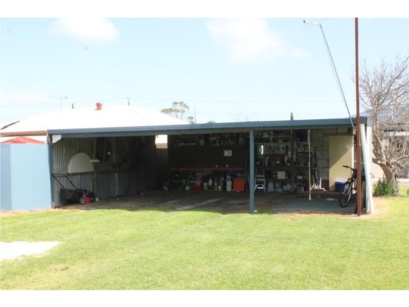 24 Williams Road, Millicent SA 5280