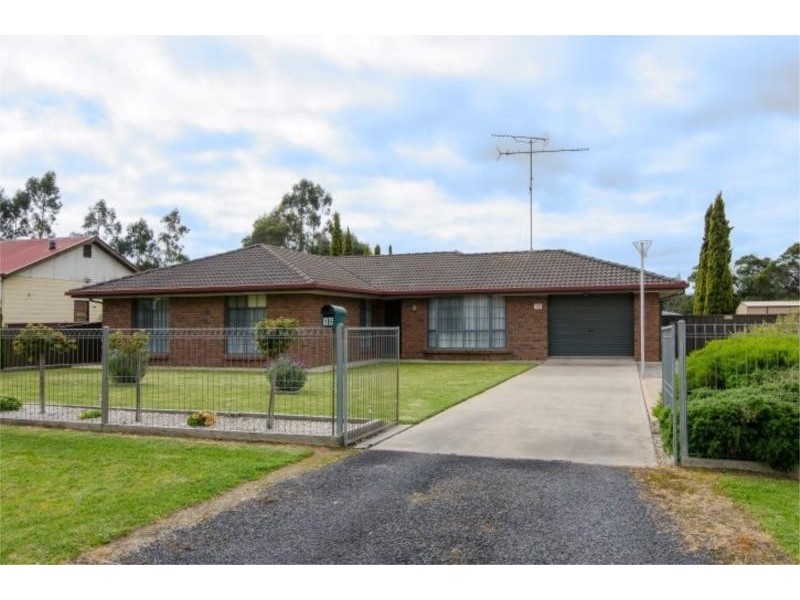 16 Arthur Street, Tarpeena SA 5277