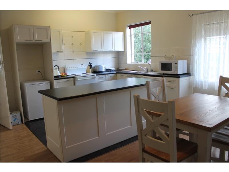 35 Adelaide Road, Millicent SA 5280