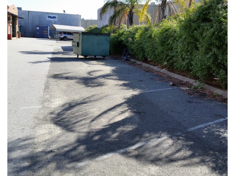 2 & 5  /5 Cressall Road, Balcatta WA 6021