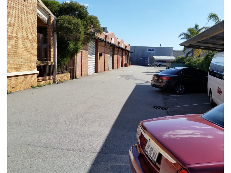 2 & 5  /5 Cressall Road, Balcatta WA 6021