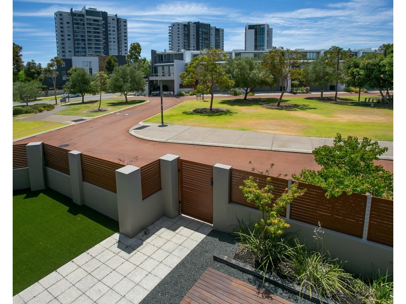 9 Charnley Gardens, Burswood WA 6100