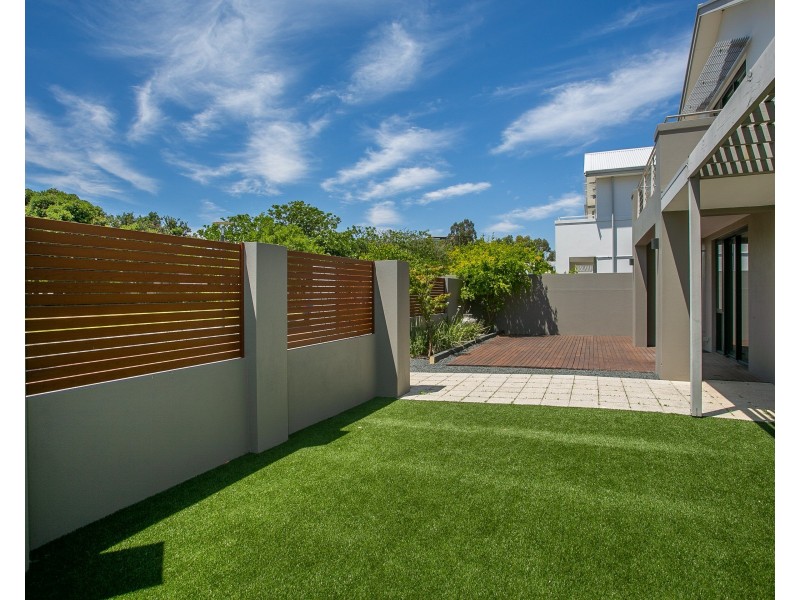 9 Charnley Gardens, Burswood WA 6100