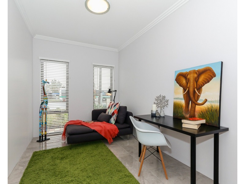 174 Walter Road East, Eden Hill WA 6054