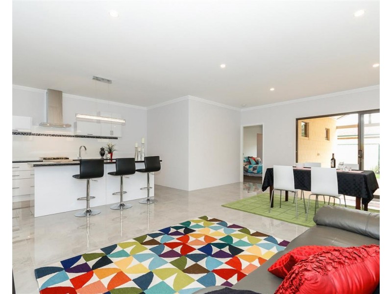 174 Walter Road East, Eden Hill WA 6054