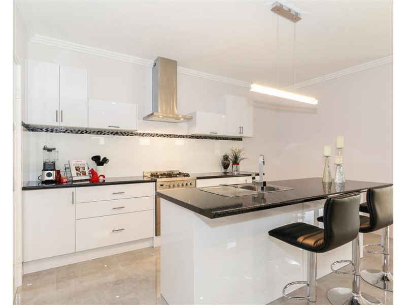 174 Walter Road East, Eden Hill WA 6054