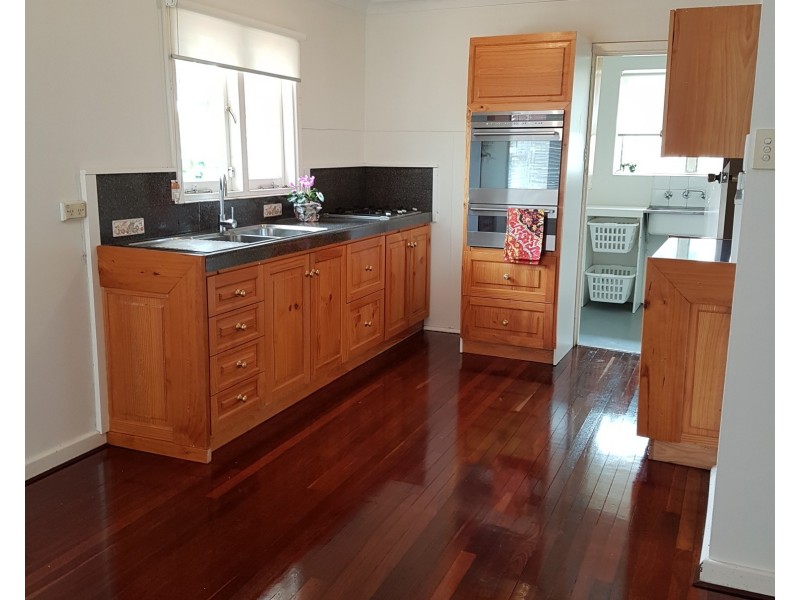 74 Sturtridge Road, Lockridge WA 6054