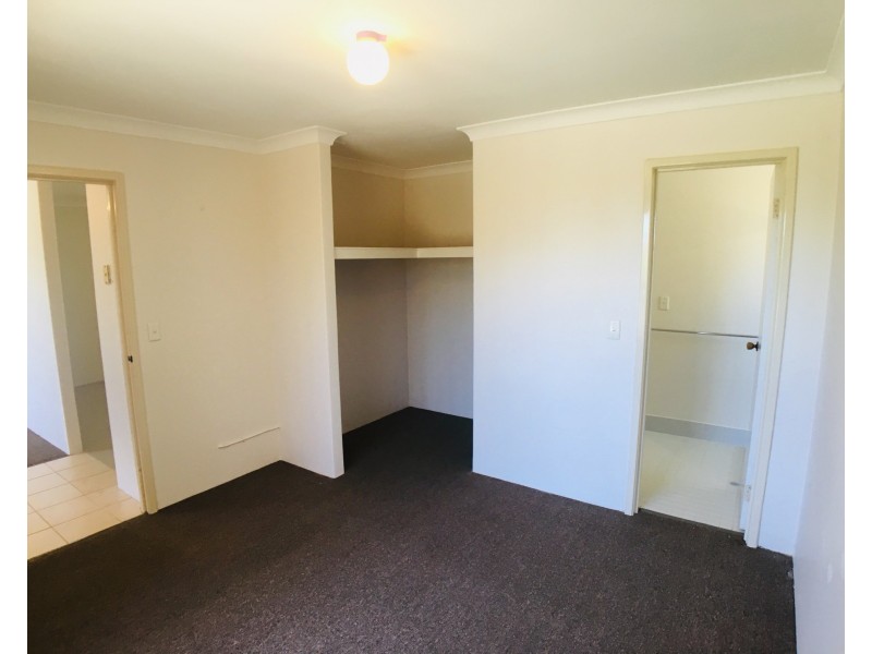 6 Foxall Place, South Lake WA 6164