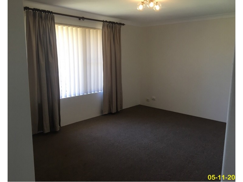 6 Foxall Place, South Lake WA 6164