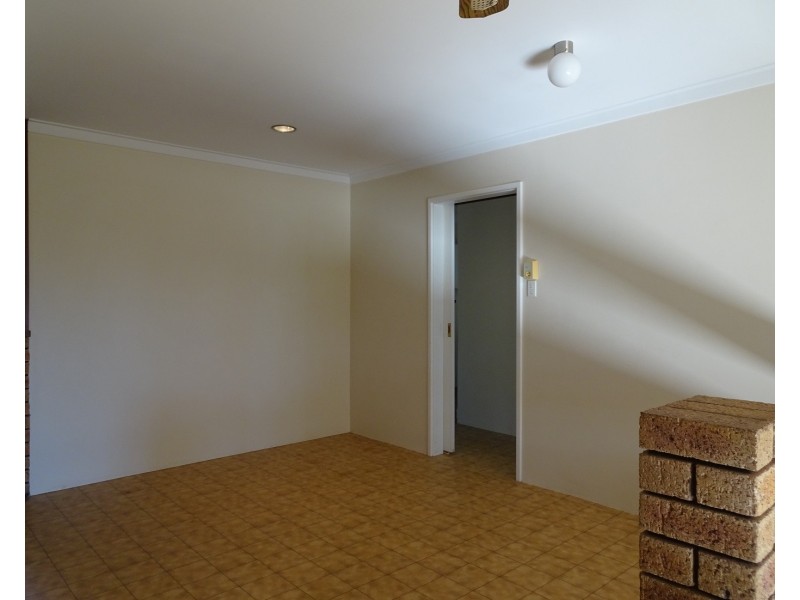 10 Hamlet Close, Beldon WA 6027