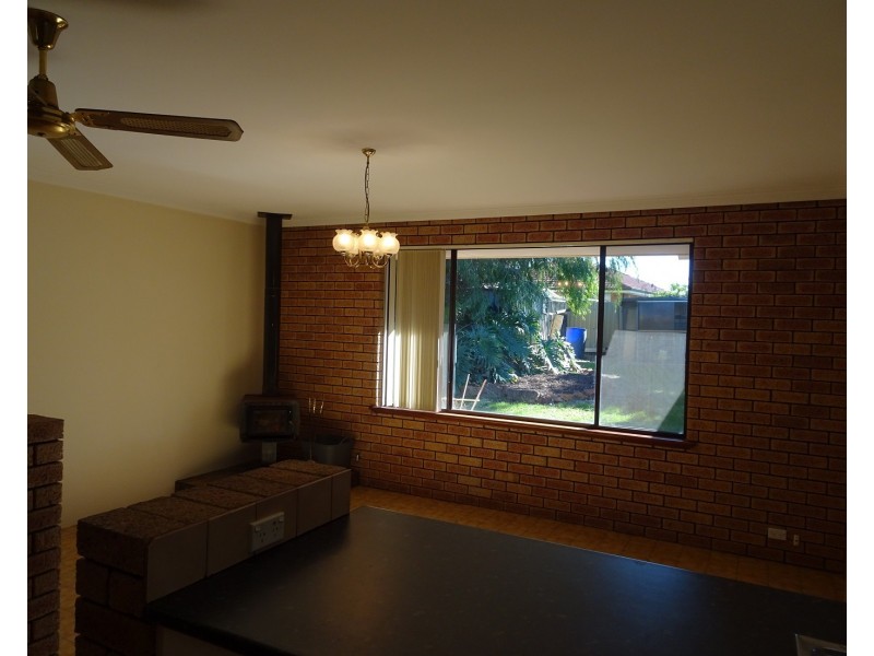 10 Hamlet Close, Beldon WA 6027