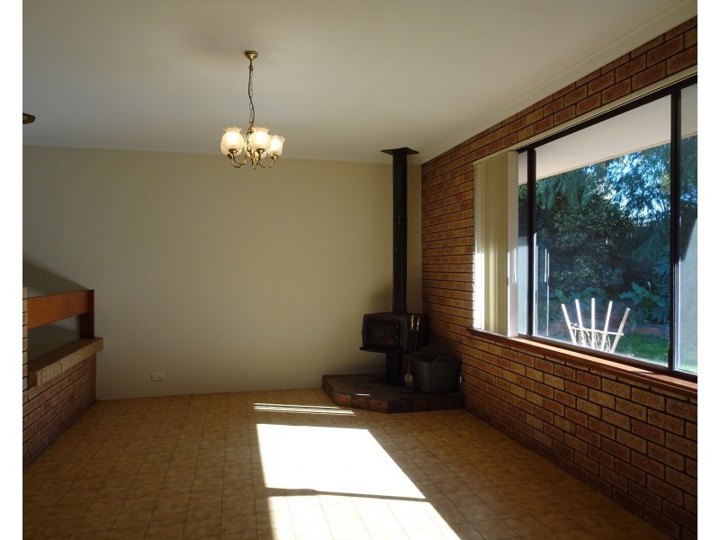 10 Hamlet Close, Beldon WA 6027