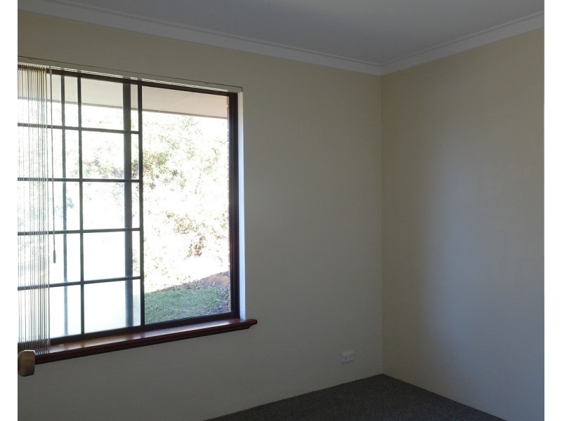 10 Hamlet Close, Beldon WA 6027