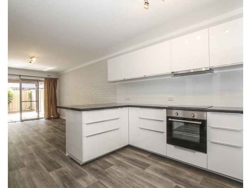 1/132 Sixth Avenue, Inglewood WA 6052