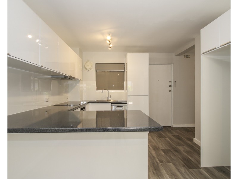 1/132 Sixth Avenue, Inglewood WA 6052