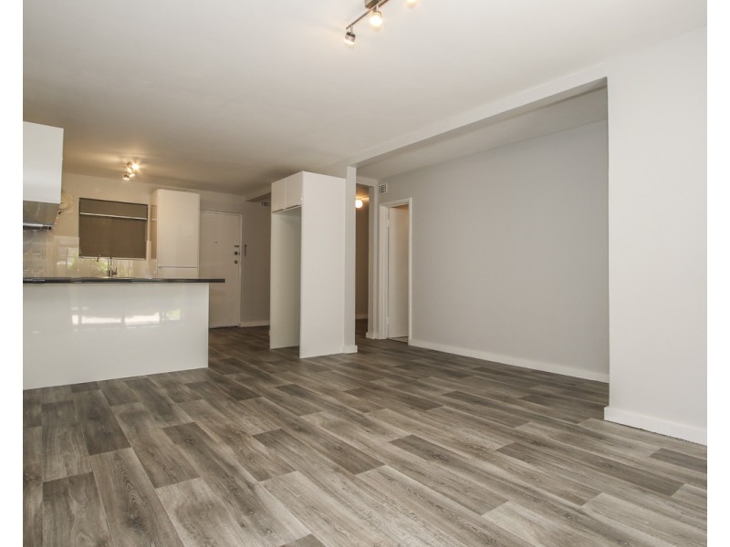 1/132 Sixth Avenue, Inglewood WA 6052