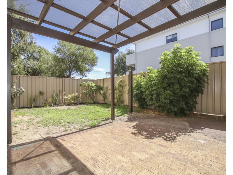 1/132 Sixth Avenue, Inglewood WA 6052