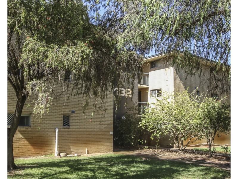 1/132 Sixth Avenue, Inglewood WA 6052