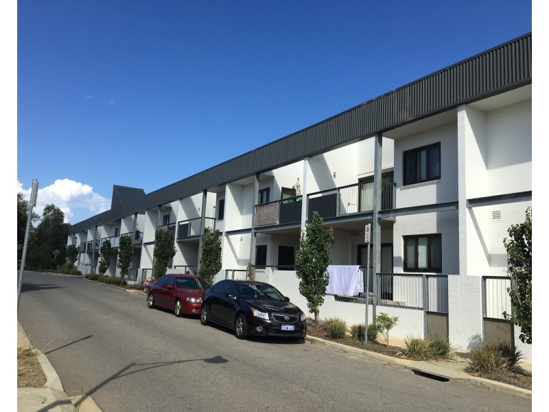 59 Breaksea Drive, North Coogee WA 6163