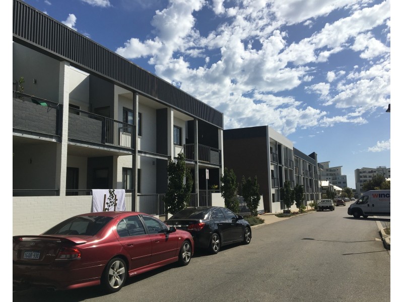 59 Breaksea Drive, North Coogee WA 6163