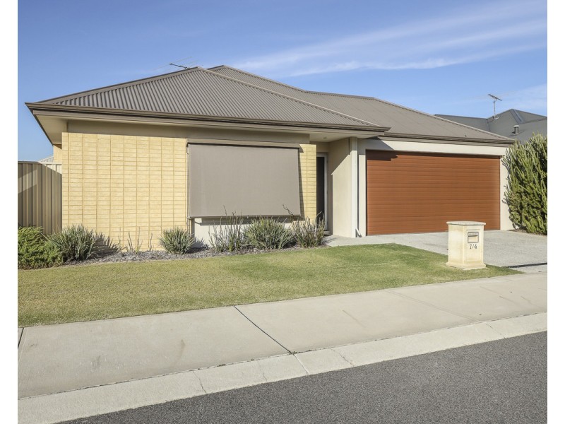 7/4 Melita Drive, Helena Valley WA 6056
