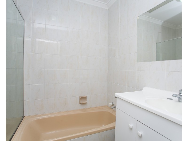 35 Strelitzia Drive, Forrestfield WA 6058