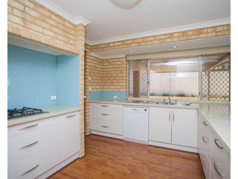 17 Ambergate Close, Canning Vale WA 6155