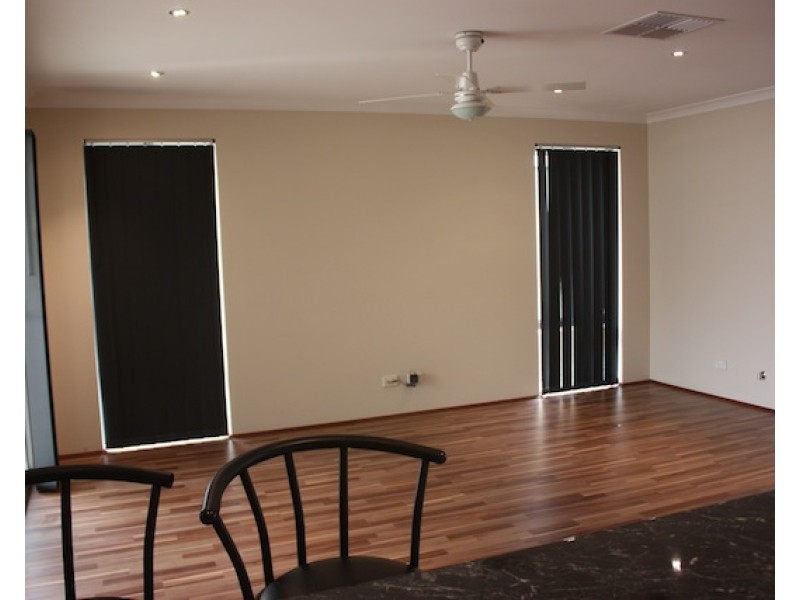 39 Descanso Loop, Aubin Grove WA 6164