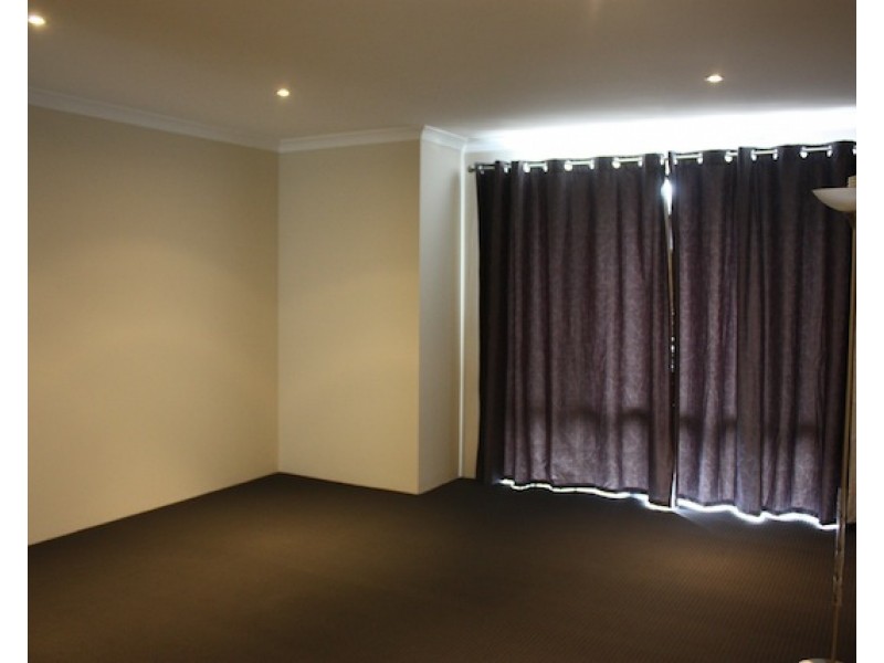 39 Descanso Loop, Aubin Grove WA 6164