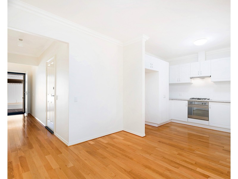 15/13 Westringia Way, Wannanup WA 6210