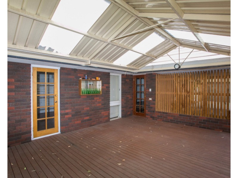 6 Sanderson Street, Embleton WA 6062