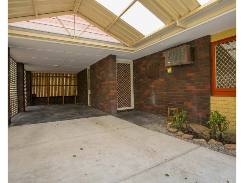6 Sanderson Street, Embleton WA 6062