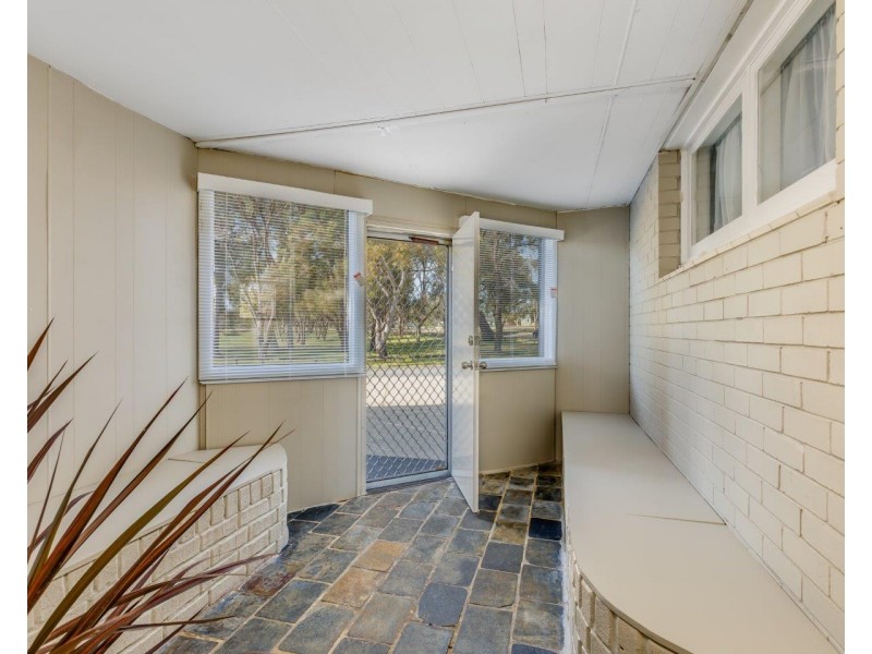 45 Rhodes crescent, Calista WA 6167