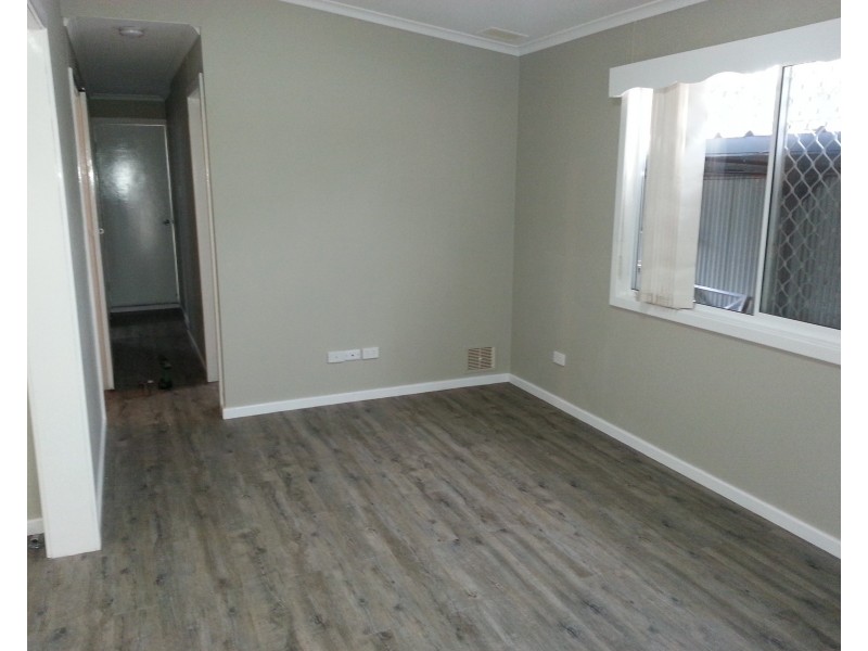 45 Rhodes crescent, Calista WA 6167