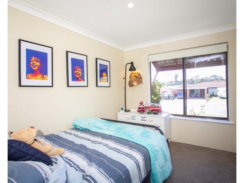 36 King Edward Drive, Heathridge WA 6027