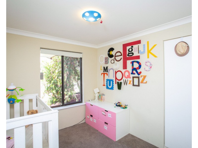 36 King Edward Drive, Heathridge WA 6027