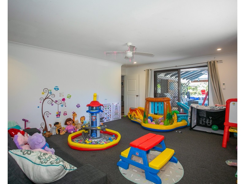 3 MINCHIN COURT, Padbury WA 6025