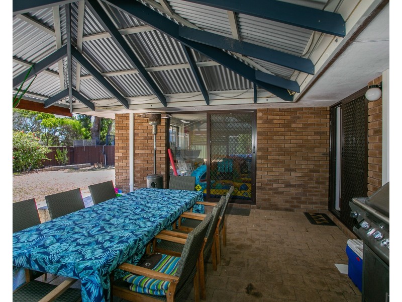 3 MINCHIN COURT, Padbury WA 6025