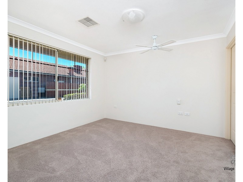 9/7 Clere Pass, Canning Vale WA 6155