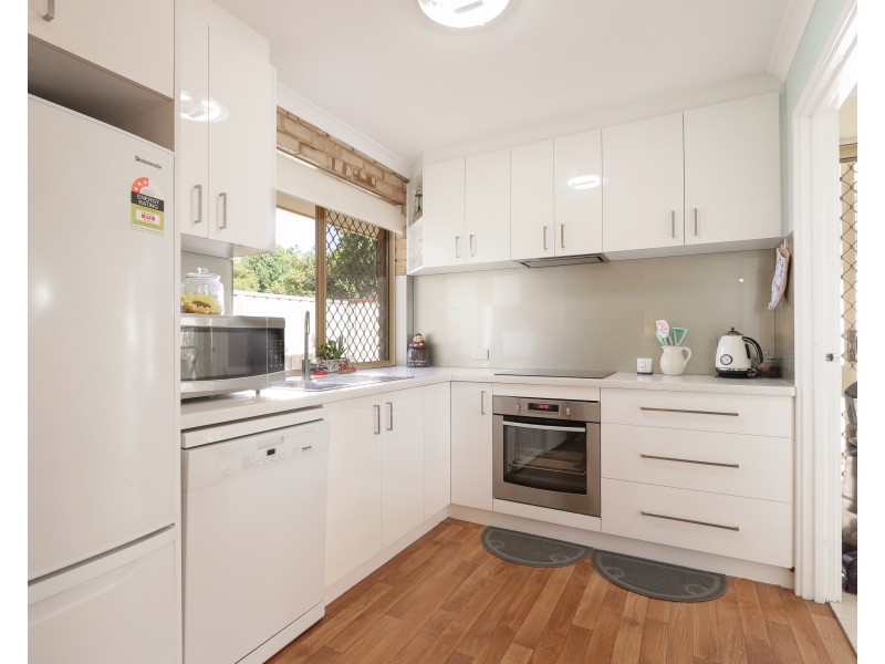 4/367 Lennard Street, Dianella WA 6059