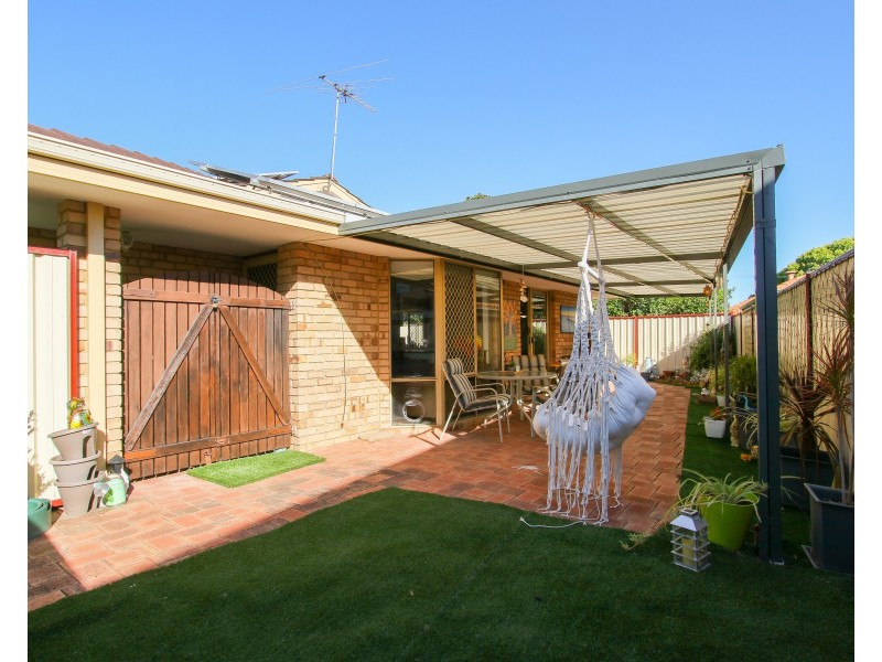 4/367 Lennard Street, Dianella WA 6059