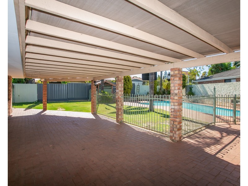 10 GREIG COURT, Marmion WA 6020