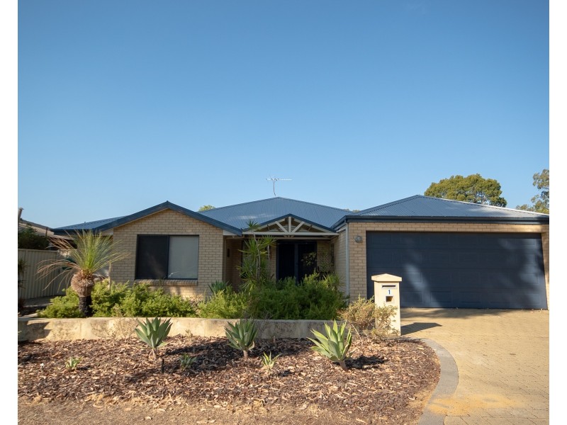 1 Christina Street, Hazelmere WA 6055