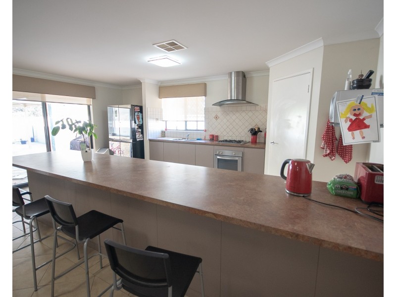 1 Christina Street, Hazelmere WA 6055