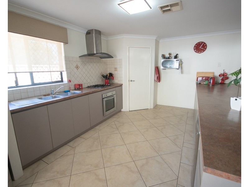 1 Christina Street, Hazelmere WA 6055