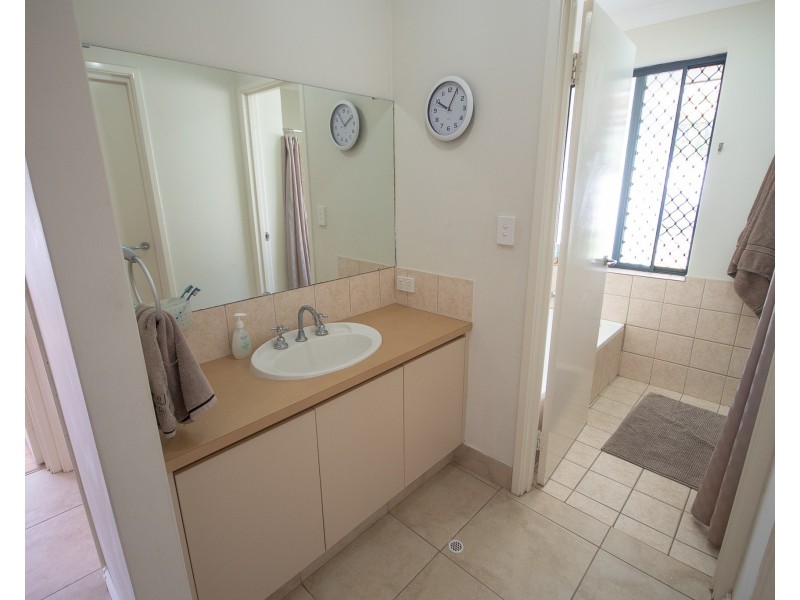 1 Christina Street, Hazelmere WA 6055