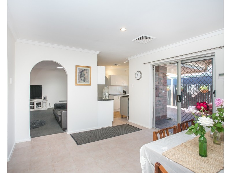 10 Glendale Avenue, Hamersley WA 6022