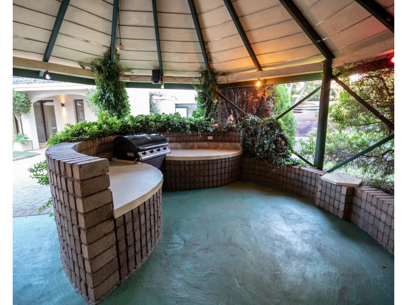 58 Park Street, Henley Brook WA 6055