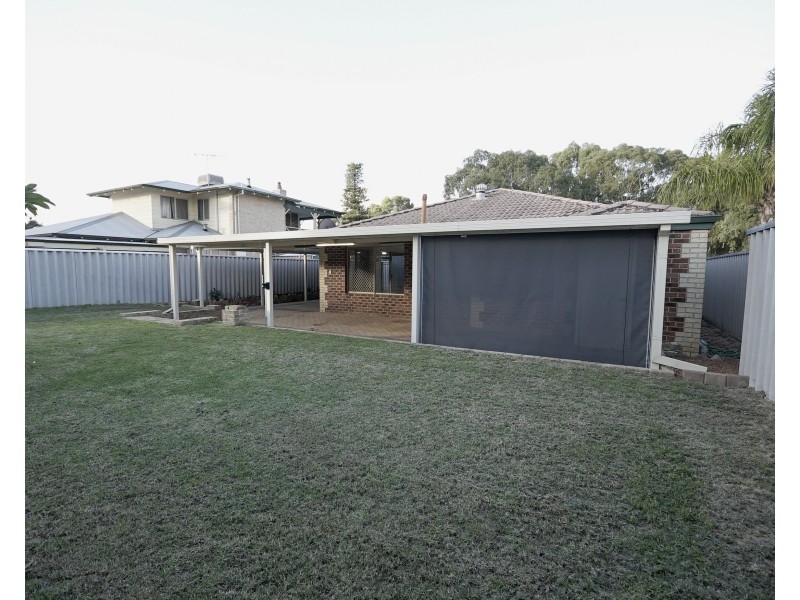 24a Valley Brook Road, Caversham WA 6055