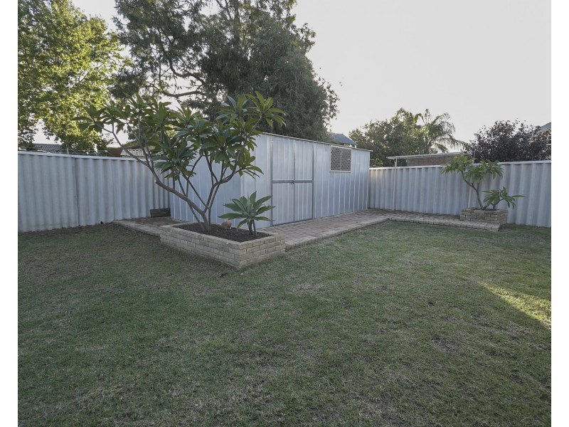 24a Valley Brook Road, Caversham WA 6055